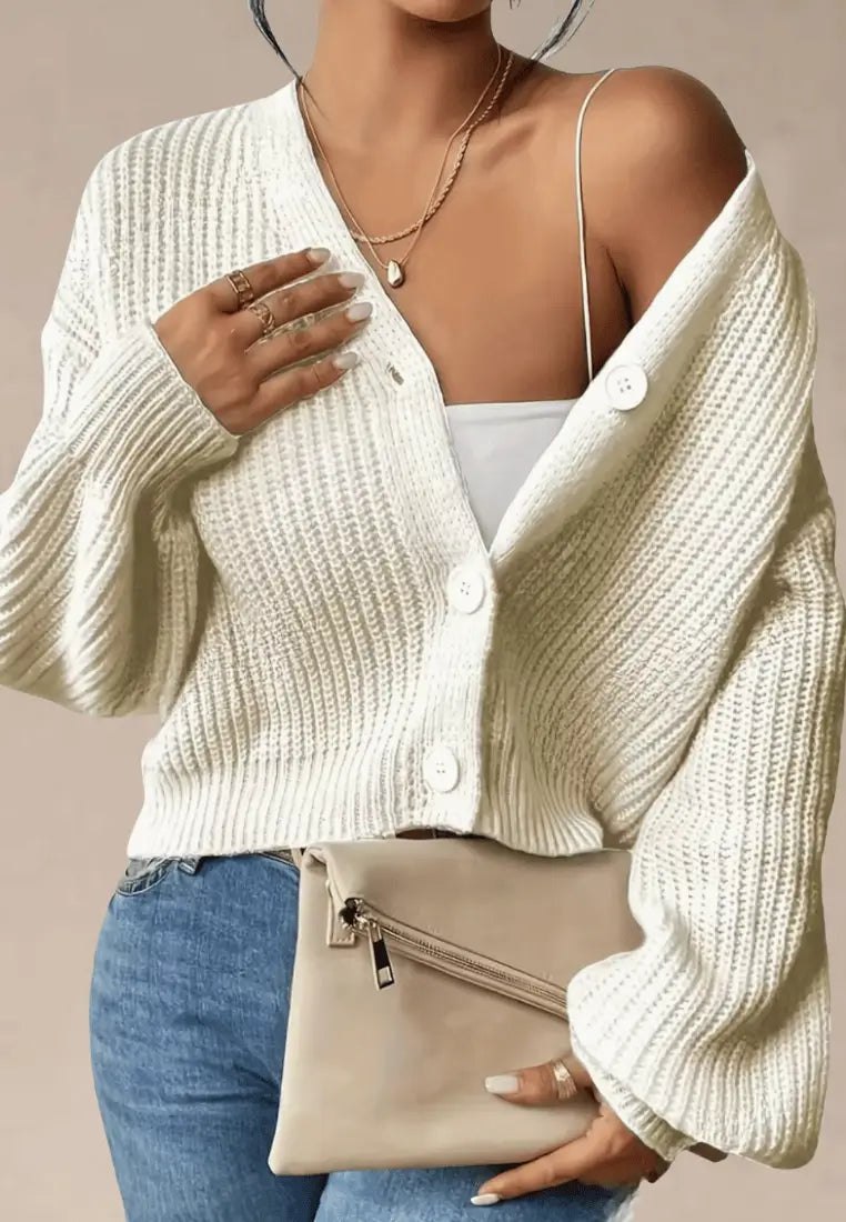 Biały kardigan damski prążkowany krótki fason zapinany na guziki