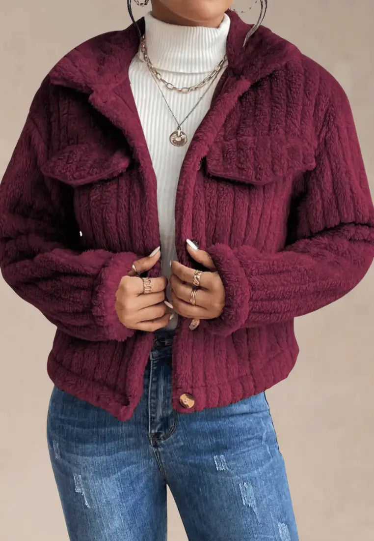 Bordowa kurtka damska polarowa oversize z guzikami do pasa