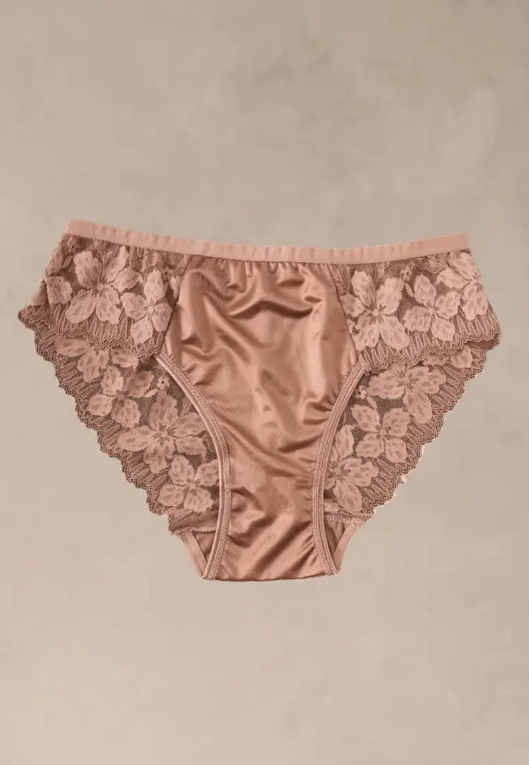 Zestaw 4 szt. figi majtki damskie koronkowe bawełniane beżowe i pudrowe