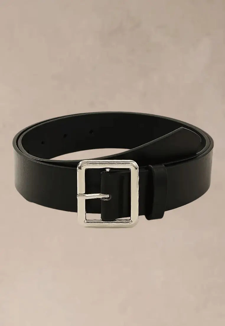 Pasek damski z kwadratową sprzączką