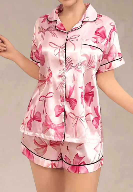 Różowy komplet piżamowy damski koszula z krótkim rękawem i spodenkami