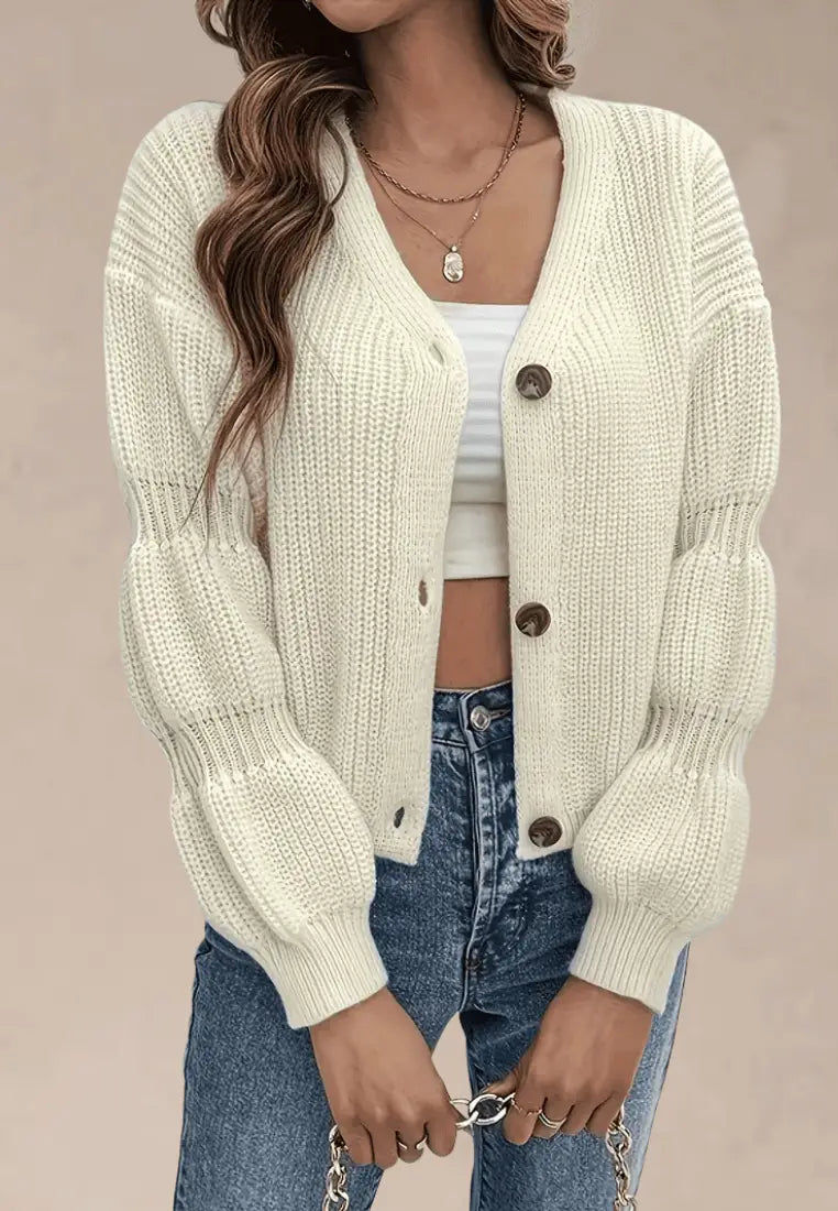 Kardigan morelowy z grubym splotem i guzikami