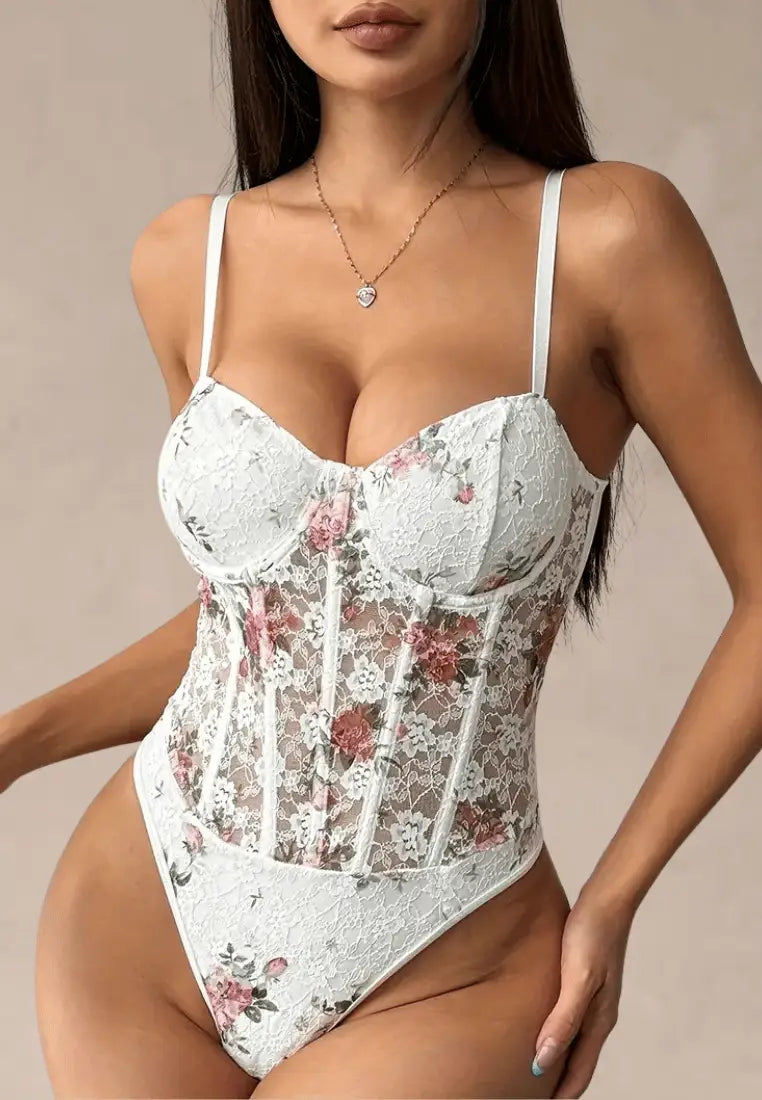 Białe body damskie koronkowe z haftem kwiatowym i miseczkami