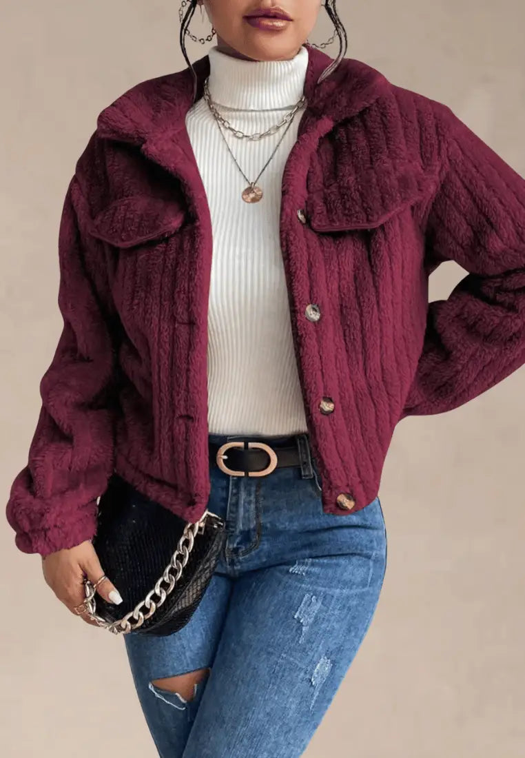 Bordowa kurtka damska polarowa oversize z guzikami do pasa