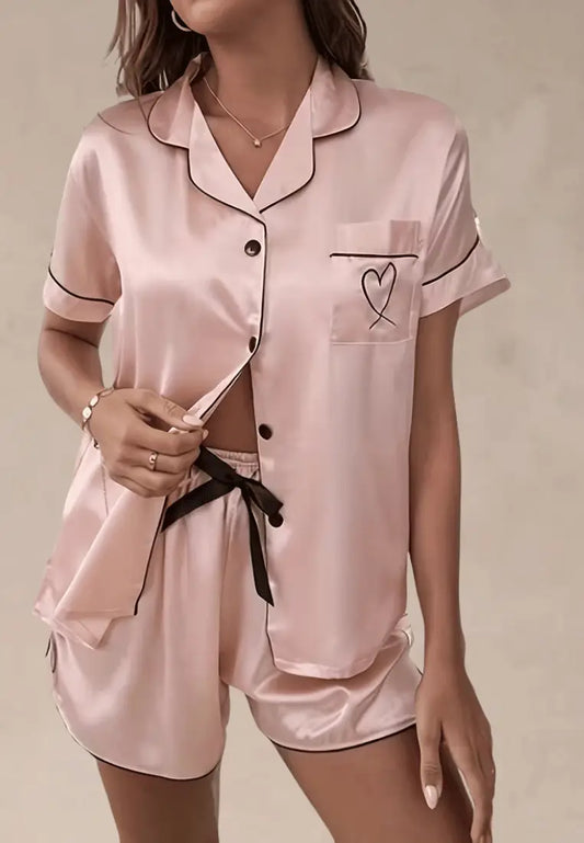 Różowy komplet piżamowy damski koszula z kołnierzem i szorty