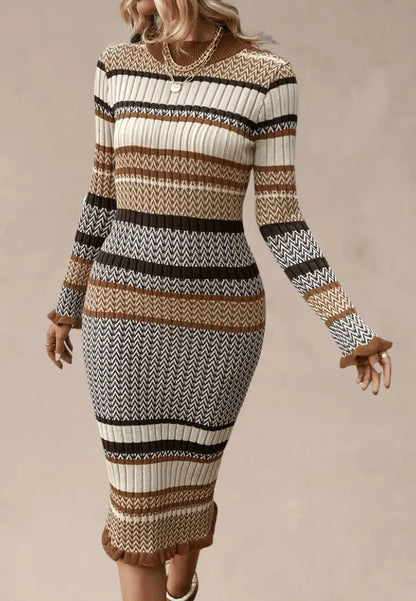 Brązowo-beżowa sukienka dopasowana midi z dzianiny i długim rękawem