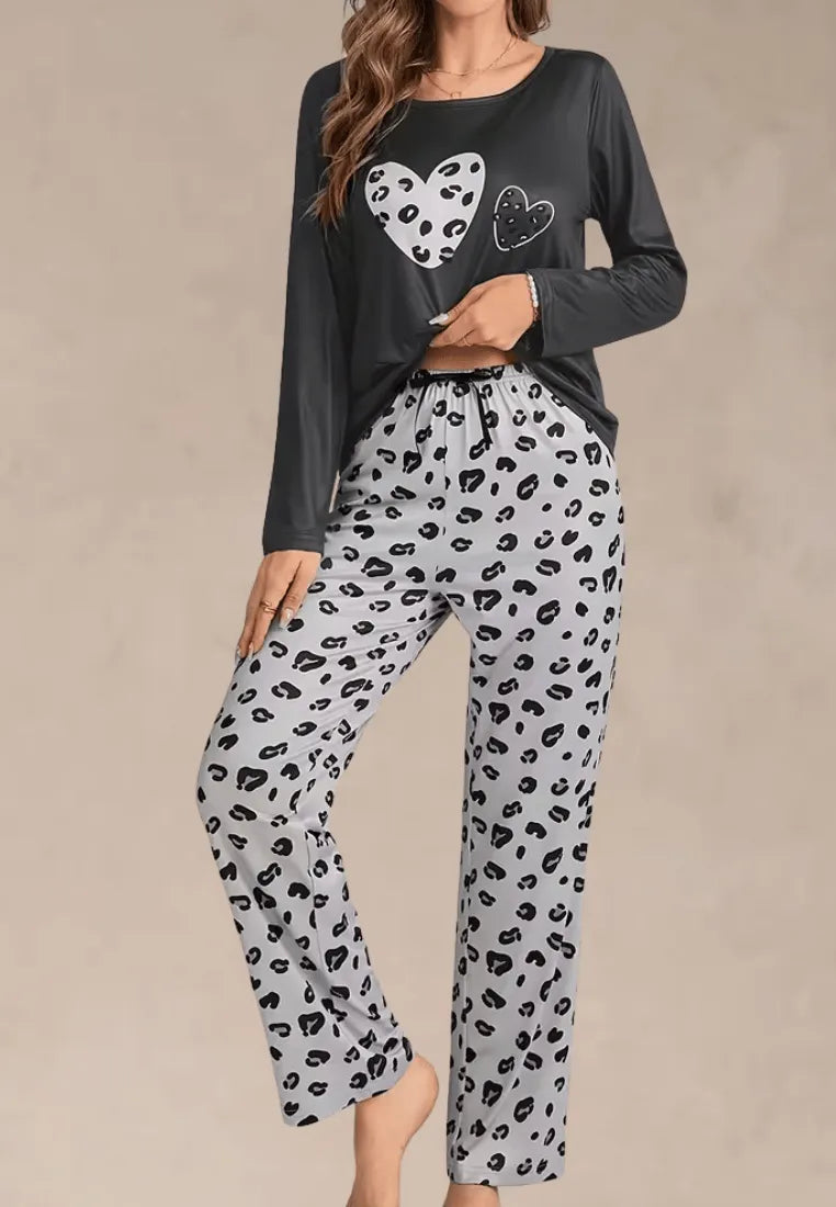 Ciemnoszary komplet piżamowy damski z długim rękawem i długimi spodniami w panterkę