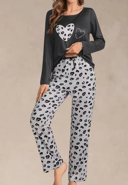 Ciemnoszary komplet piżamowy damski z długim rękawem i długimi spodniami w panterkę