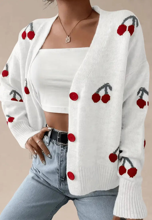 Biały kardigan damski z wiśniami krótki fason zapinany na guziki