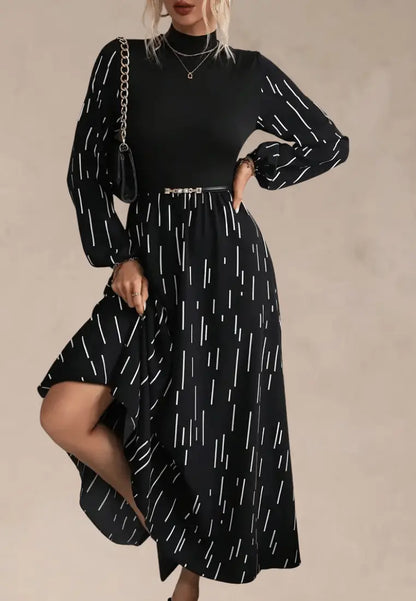 Czarna sukienka maxi z printem i stójką w elegancki fason