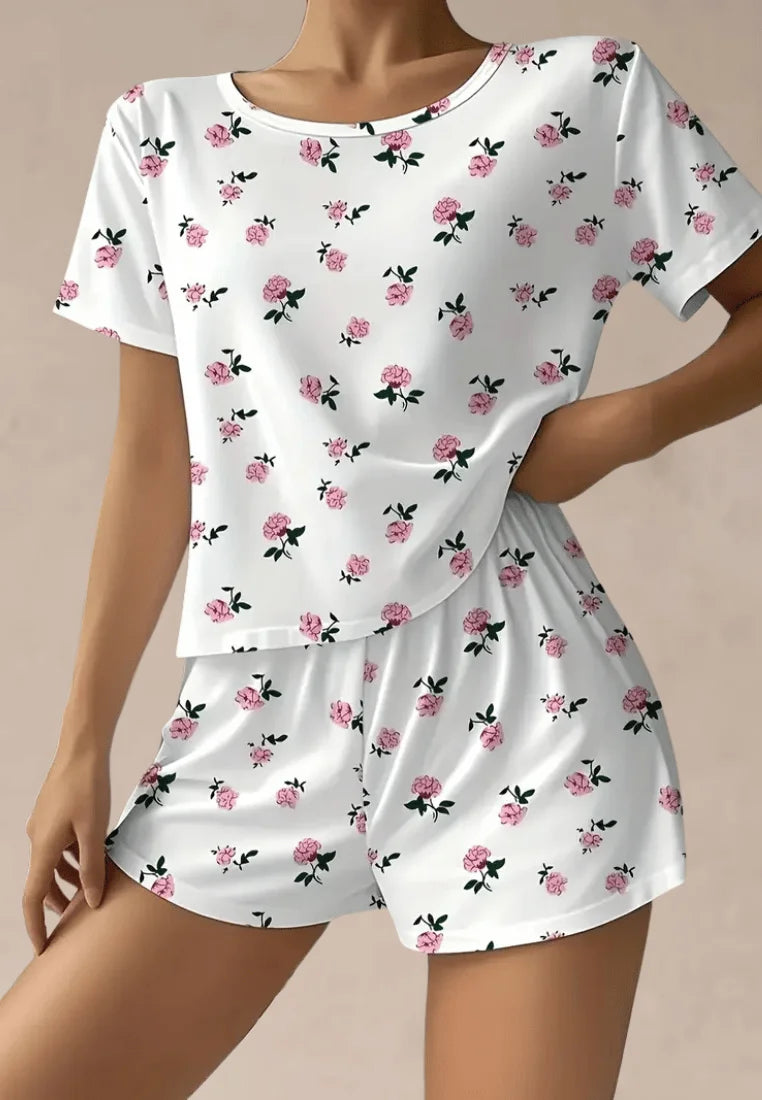 Biały komplet piżamowy damski z krótkim rękawem i szortami w kwiaty