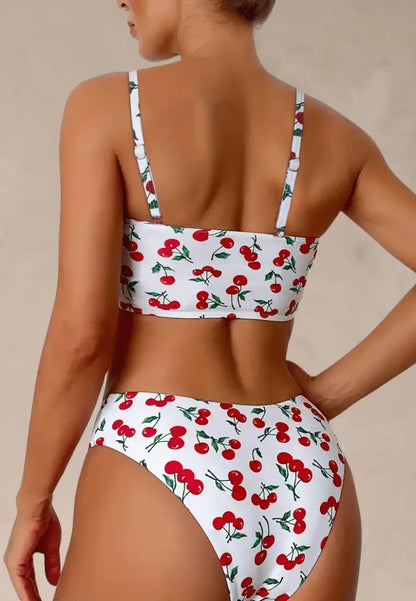 Biały strój kąpielowy dwuczęściowy damski w uroczy wzór wiśni