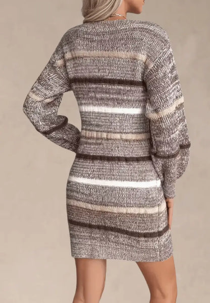 Beżowo‑brązowa sukienka prążkowana dzianinowa z długim rękawem