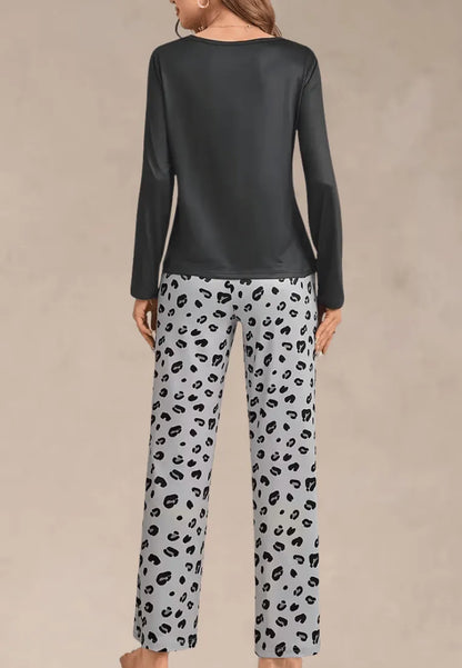 Ciemnoszary komplet piżamowy damski z długim rękawem i długimi spodniami w panterkę