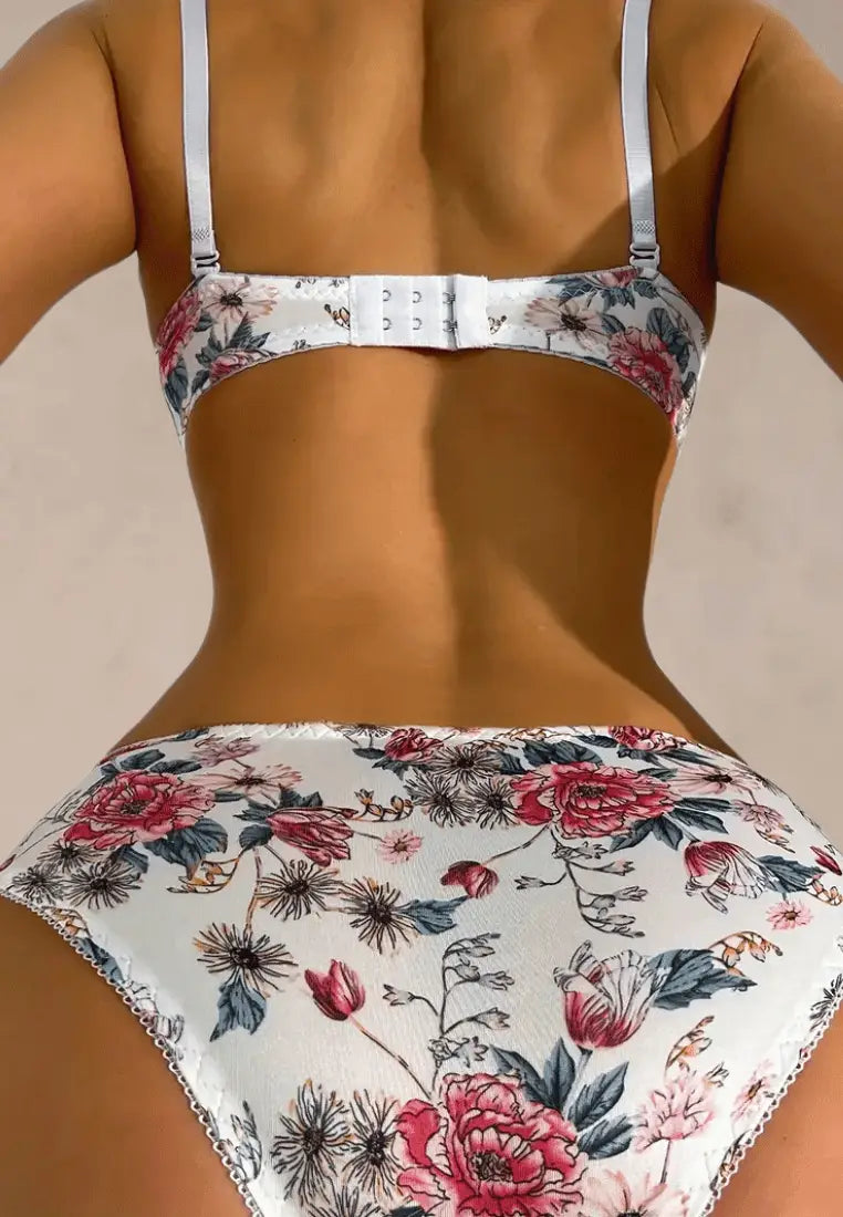 Biały komplet bielizny damski biustonosz i figi z florystycznym nadrukiem