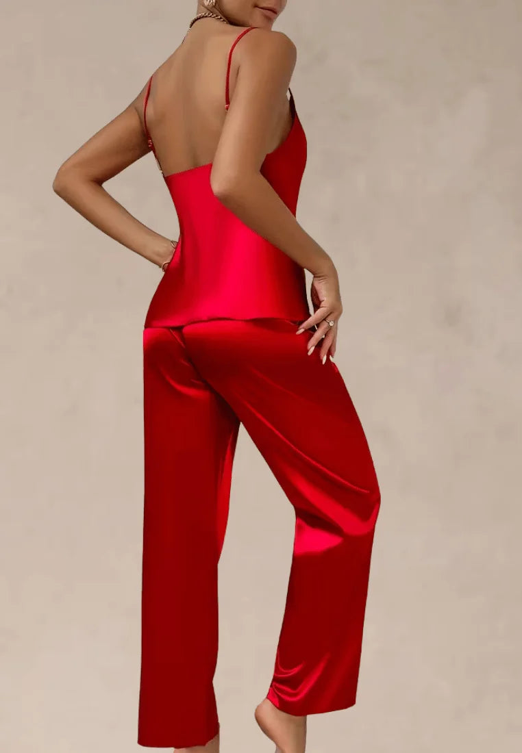Czerwony komplet piżamowy damski satynowy na ramiączkach z długimi spodniami