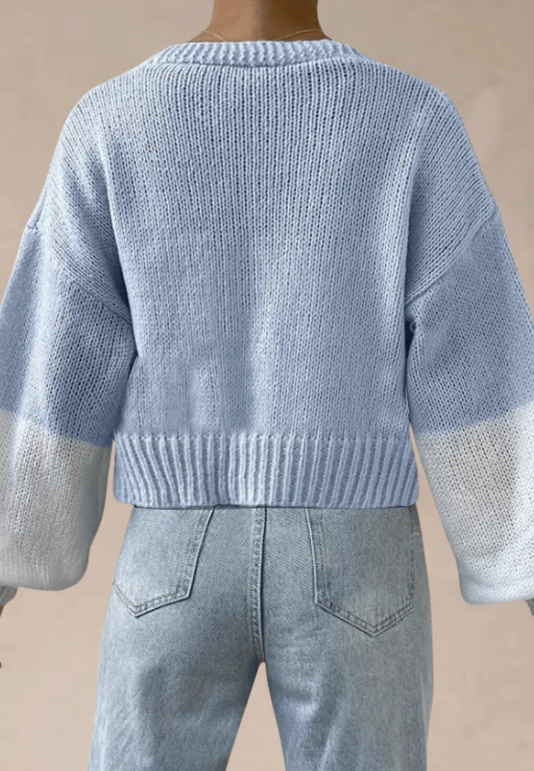 Błękitny kardigan damski z kwiatami 3D krótki fason dzianina boho