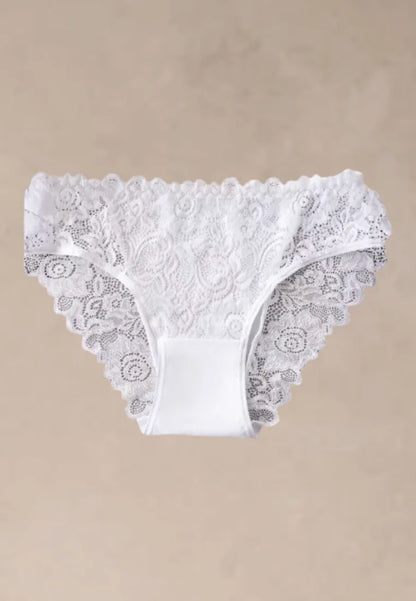 Zestaw 4 szt. figi majtki damskie koronkowe bawełniane białe i różowe