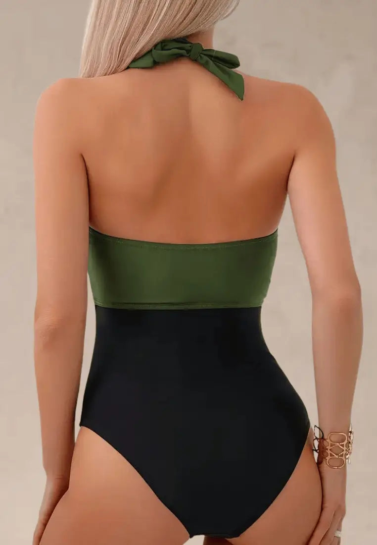 Zielony strój kąpielowy jednoczęściowy damski z czarnym dołem i wiązaniem