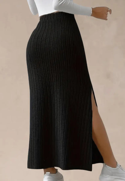 Czarna spódnica damska dopasowana maxi dzianina prążkowana wysoki stan