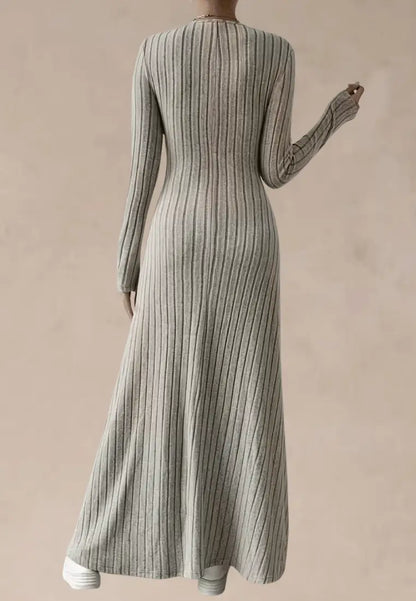 Beżowa sukienka maxi z prążkowanej dzianiny i dekoltem V