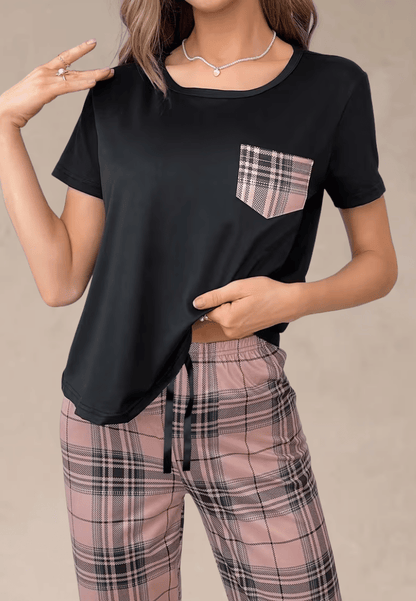 Komplet piżamowy damski z krótkim rękawem i długimi spodniami w różową kratę