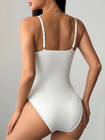 Body damskie koronkowe białe w kwiaty z fiszbinami