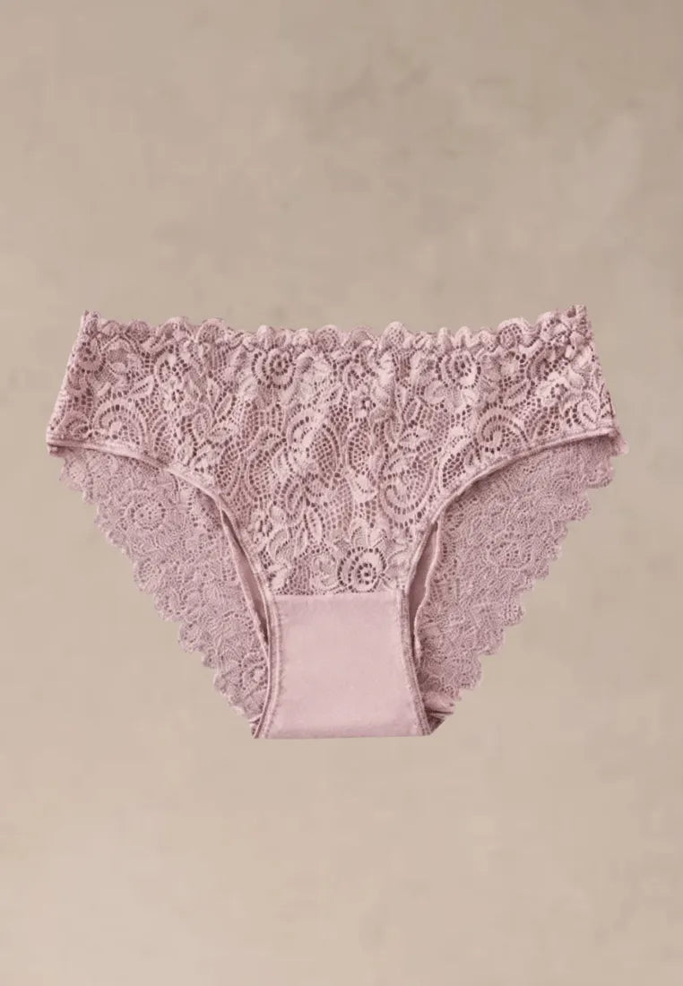 Zestaw 4 szt. figi majtki damskie koronkowe bawełniane białe i różowe