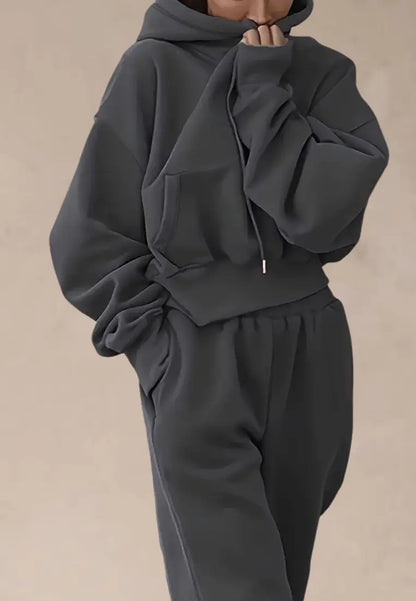 Grafitowy komplet dresowy damski z kapturem i szeroką kieszenią