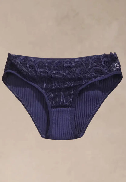 Zestaw 3 szt. figi majtki damskie koronkowe bawełniane czarne, białe i granatowe