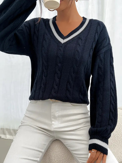 Sweter w warkoczowy splot z kontrastowymi ściągaczami Granatowy