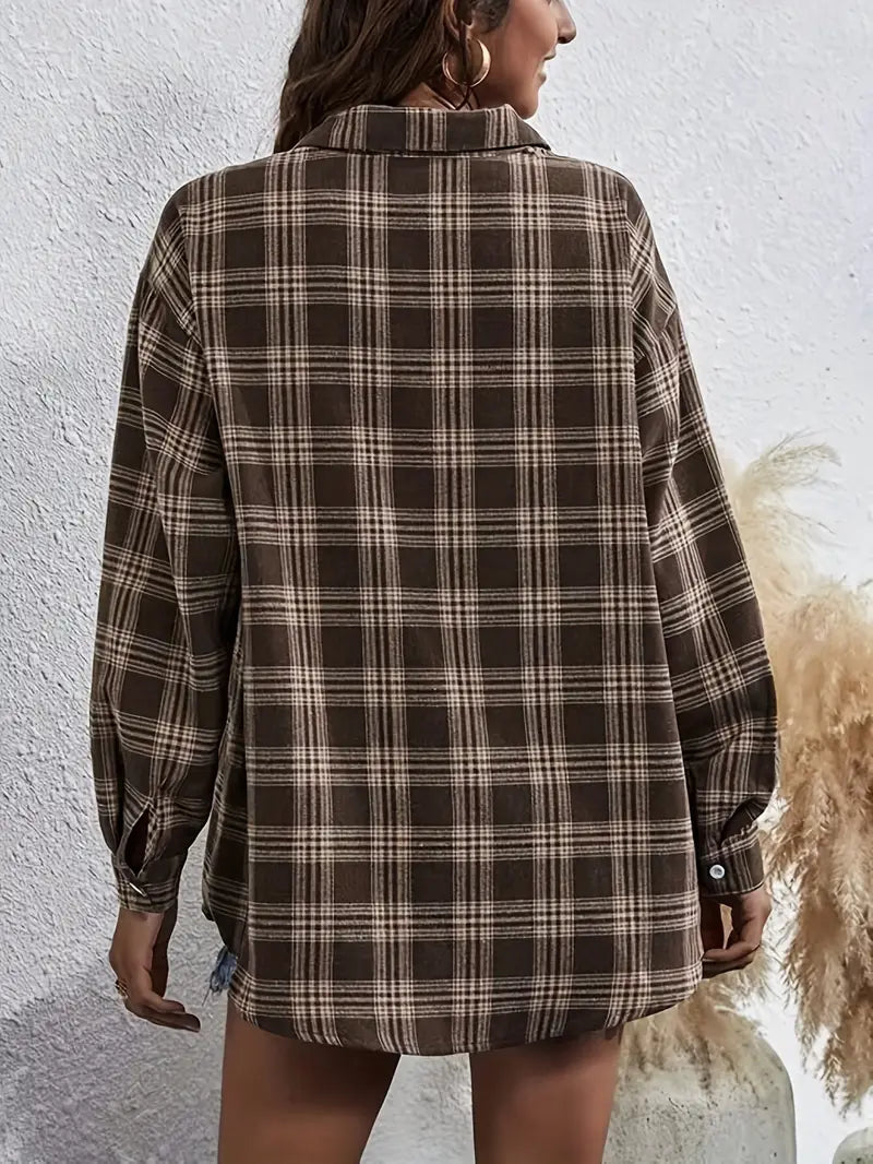Brązowa koszula w kratę oversize z długim rękawem